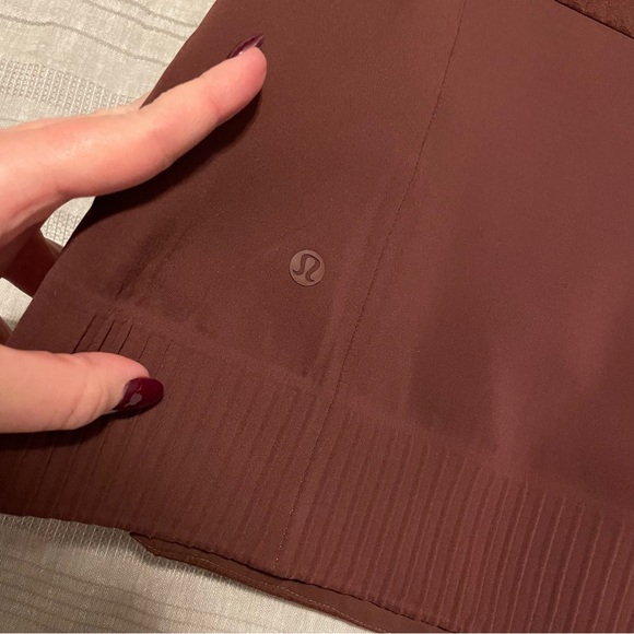 Lululemon Down & Around Vest (Dark Cedar) Size 10 HTF - Picture 10 of 16